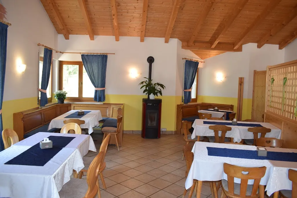 Pizzeria Bar Ristorante Ebnerrast_Anterivo_slider_image_1