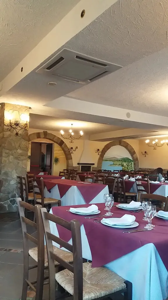 Villa Le Palme - Ristorante Pizzeria Sala ricevimenti_Ventimiglia di Sicilia_slider_image_2