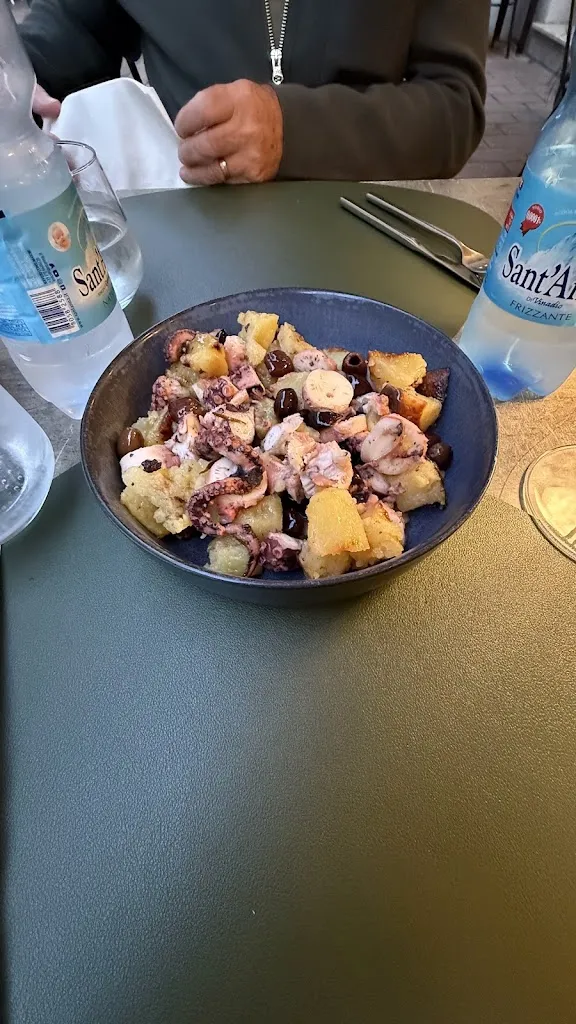 Alberto F_La Musa_Ventimiglia di Sicilia_review