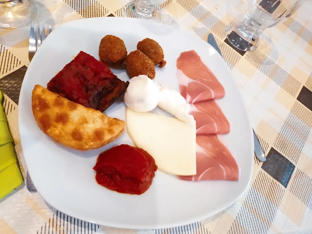 martina torre_Sale & Pepe_Lucera_review