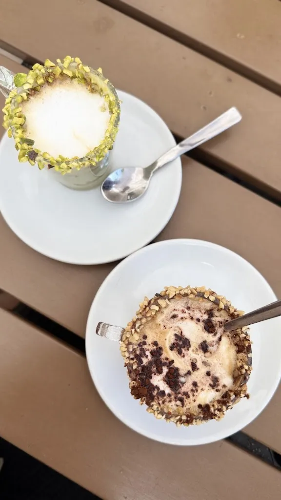 Sarah Bonham_Palosanto_Ventimiglia di Sicilia_review