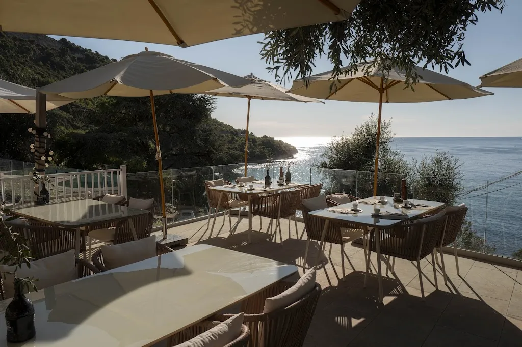 Bar & Restaurant “Mangiare al Mare”- Fusion Food & BBQ_Ventimiglia di Sicilia_slider_image_3