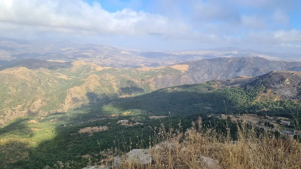 Joseph Oliva_Salto dei Ventimiglia_Ventimiglia di Sicilia_review