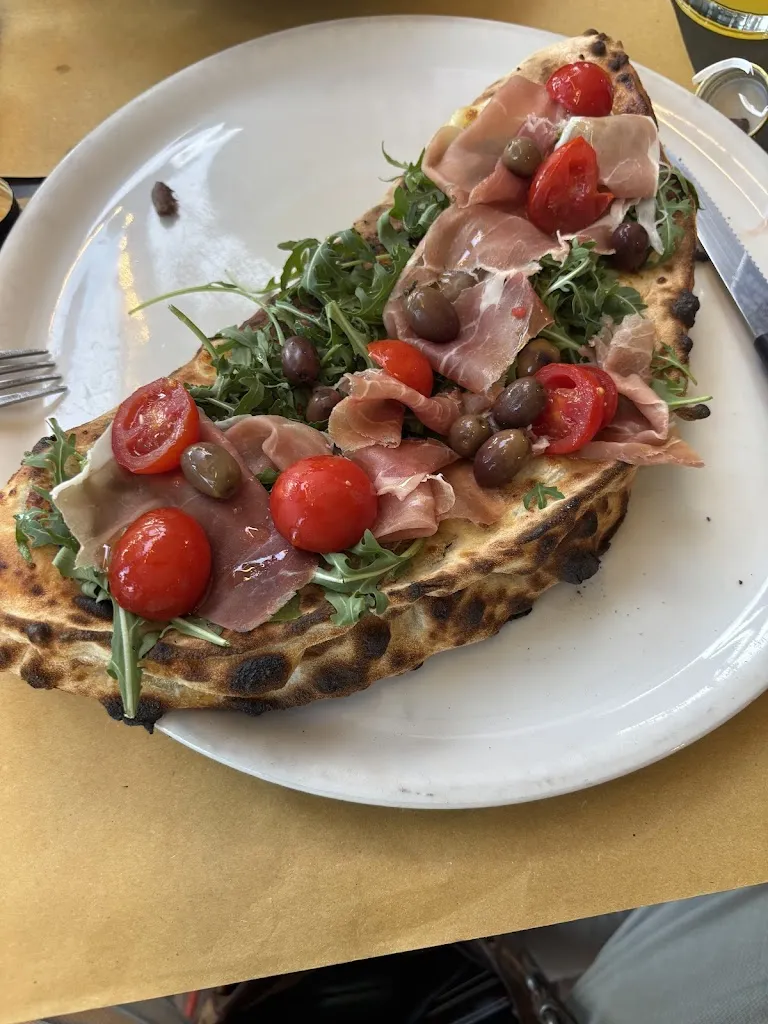 Anton Gramatikov_Il Vesuvio_Ventimiglia di Sicilia_review