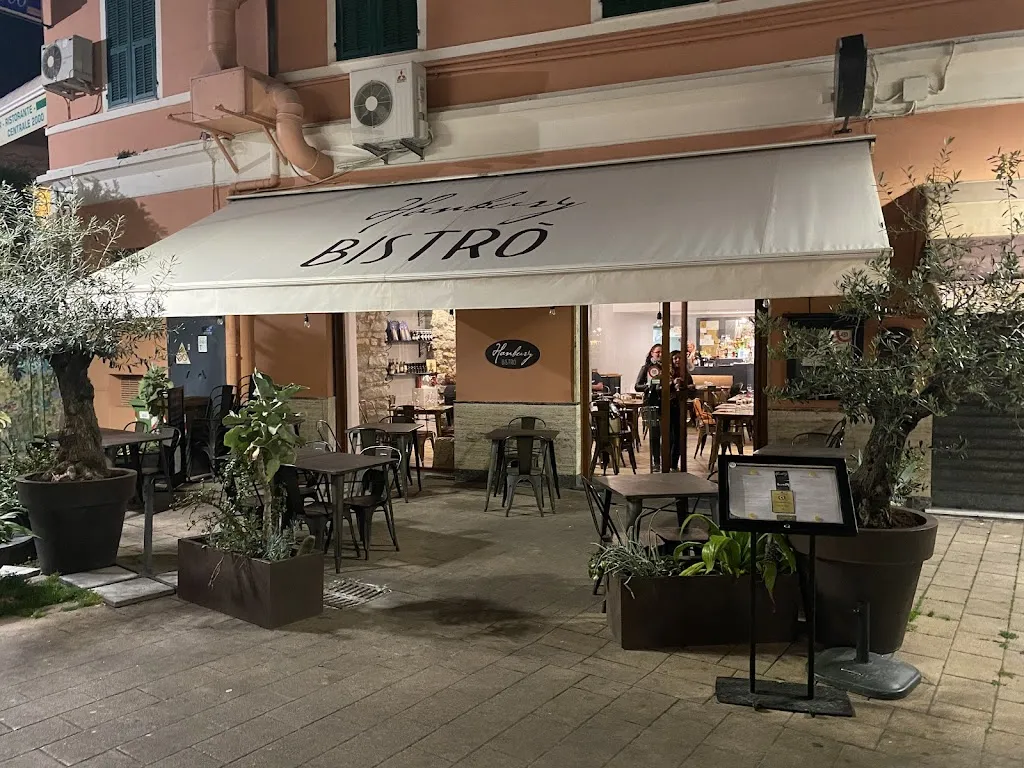 Hanbury Bistró restaurant in Ventimiglia di Sicilia