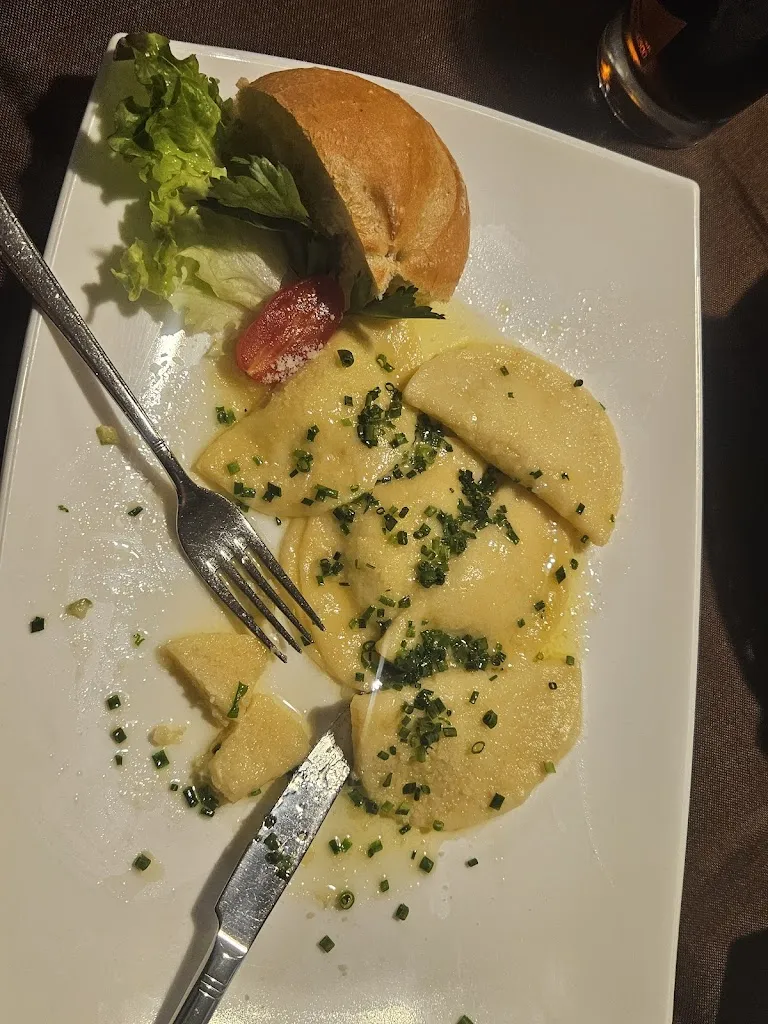 karen Higley_Zum Kalten Keller_Barbiano - Barbian_review