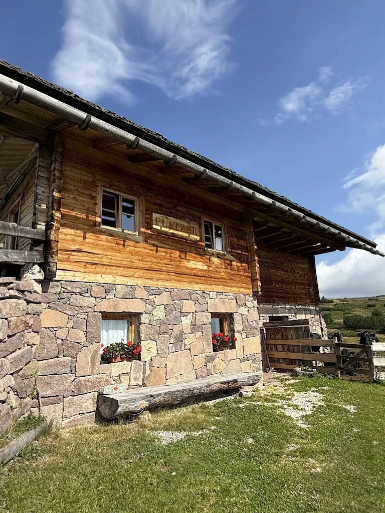 Lorenzo Molinari_Almschank Platzer_Barbiano - Barbian_review