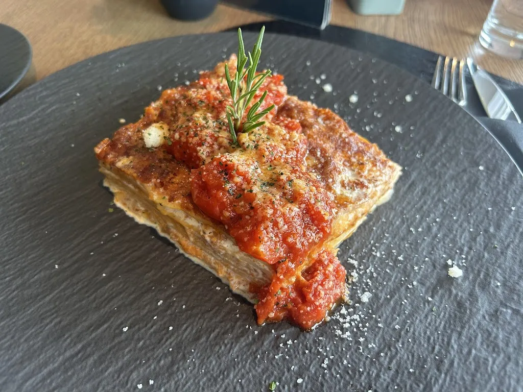 Zera Ong_Bistro Mesner_Avelengo_review