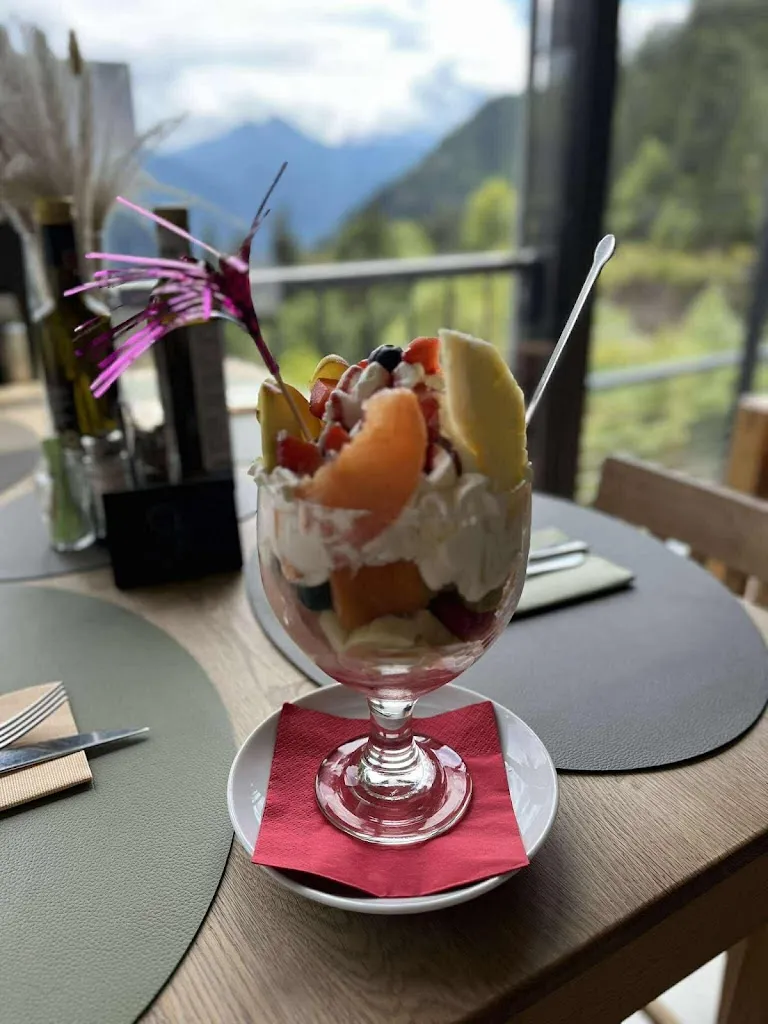 Café Pizzeria al Platzl_Avelengo_slider_image_3