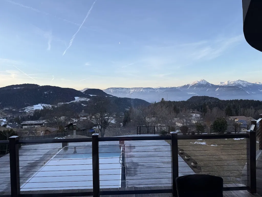 Robert H._Chalet Mirabell_Avelengo_review