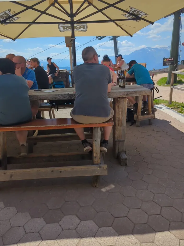 Piffinger Köpfl | Bergrestaurant_Avelengo_slider_image_2