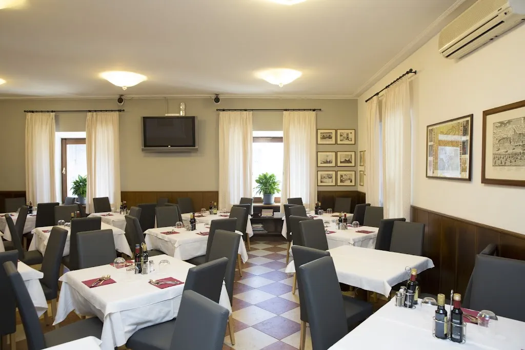 Ristorante Posta Vecchia restaurant in Besenello