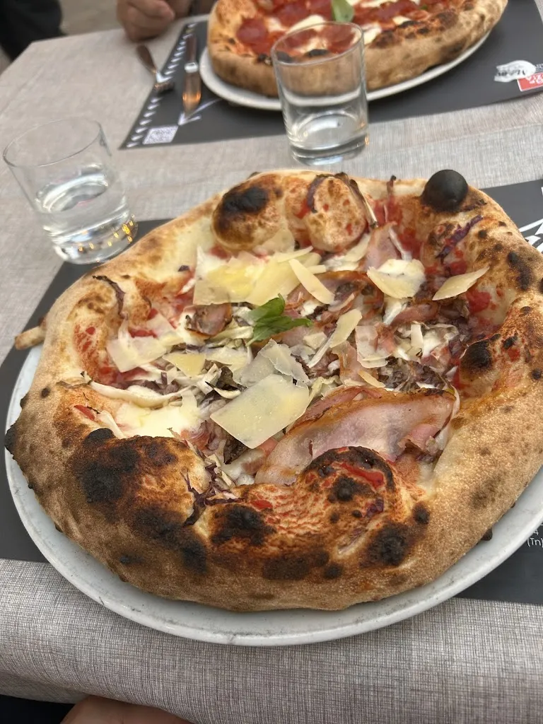 Sali Ndoye_Pizzeria Maravé Bocenago_Bocenago_review