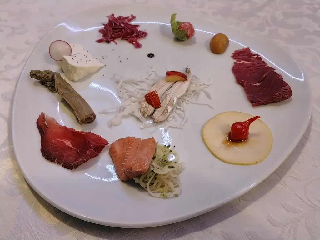 Ristorante La Voglia_Bocenago_slider_image_2