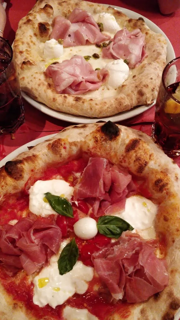 Annamaria Luberti_Pizzeria La Talpa Miola_Baselga di Pinè_review