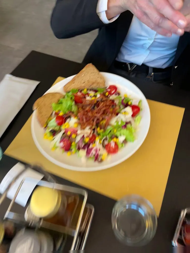 COMPARSA Pizzeria con Birrificio_Baselga di Pinè_slider_image_2