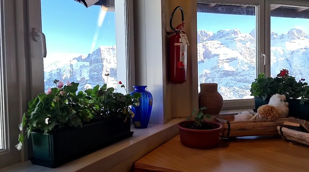 DOSS Alpine Style - Attic Restaurant - Bar - Rifugio_Bolbeno_slider_image_2