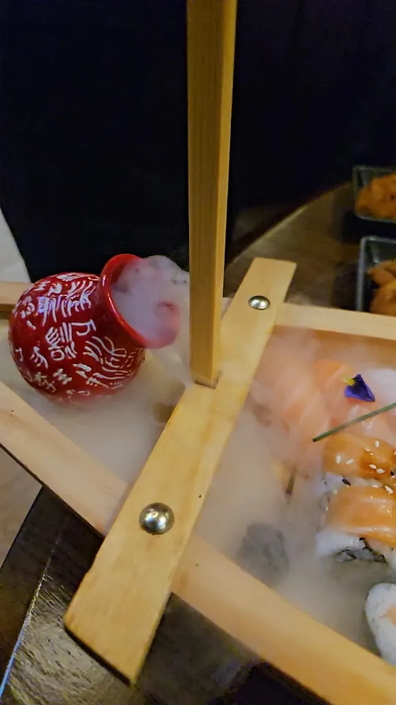 Ristorante sushi Atipico_Bolbeno_slider_image_2