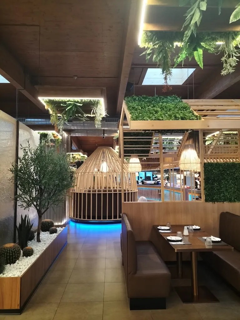 Ristorante sushi Atipico_Bolbeno_slider_image_3