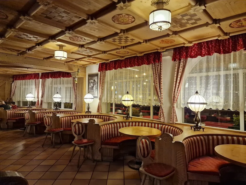 Ristorante Tavel_Andalo_slider_image_3