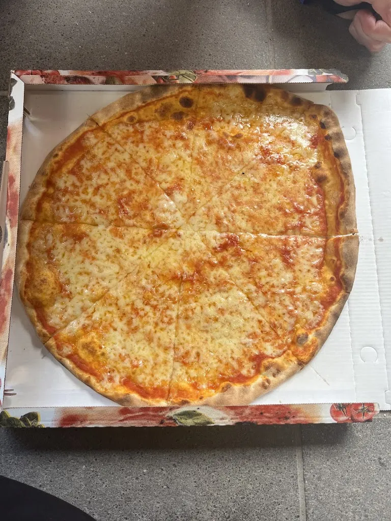 Maks Hoppe_La Marenda_Andalo_review