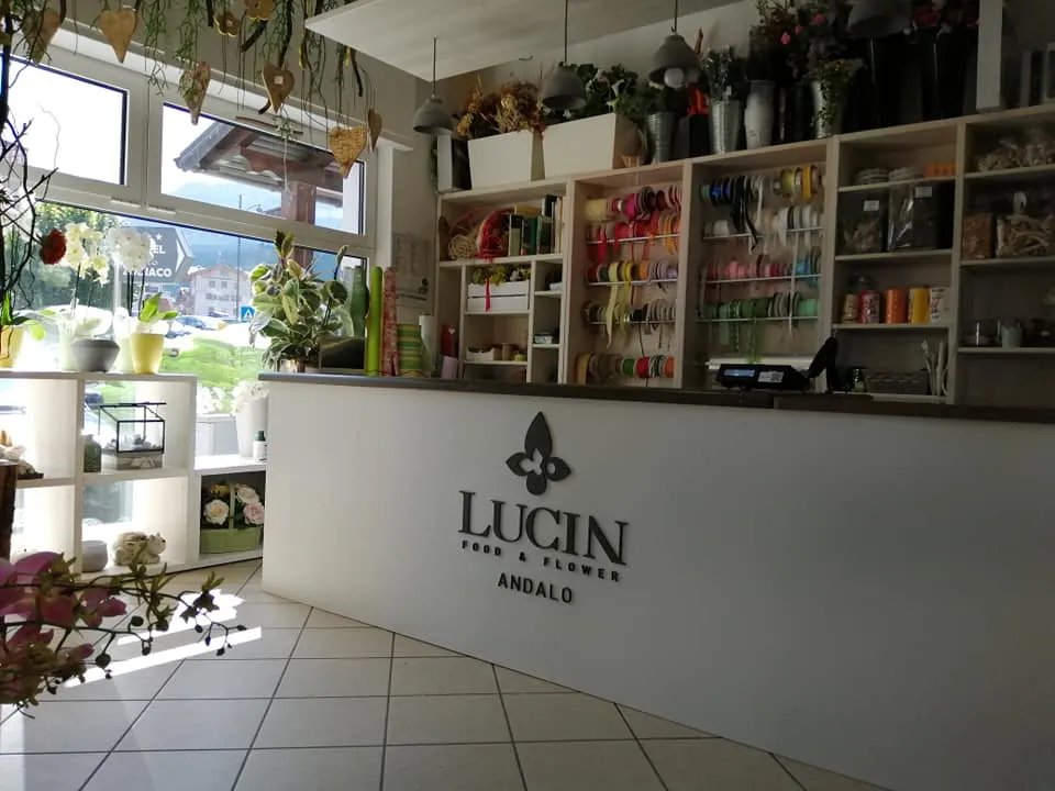 Lucin - food&flower restaurant in Andalo