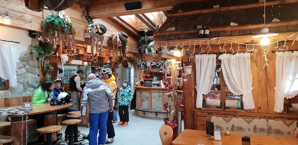 Baita Lovara_Andalo_slider_image_1