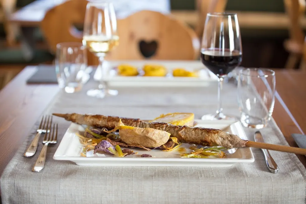 Rifugio Meriz_Andalo_slider_image_3