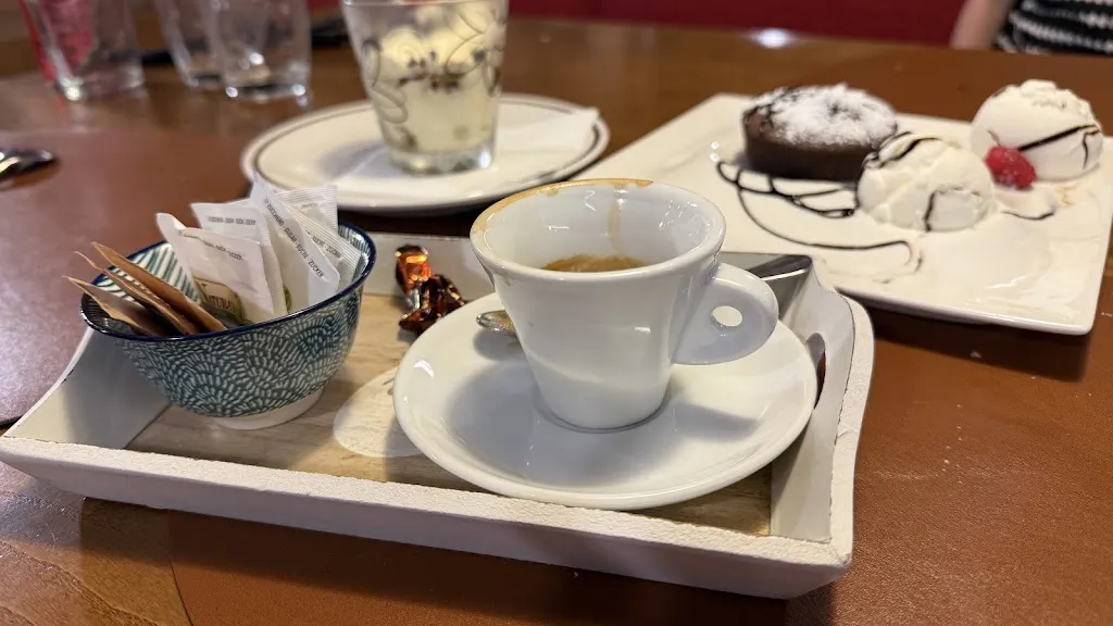 Anas Alzoman_Pizzeria Ristorante Grill_Andalo_review