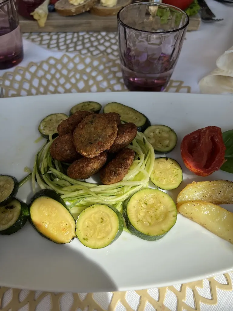 Mario Namtao Shianti Larcher_Il Ristorantino all'Aquila Nera e Cima Tosa_Andalo_review