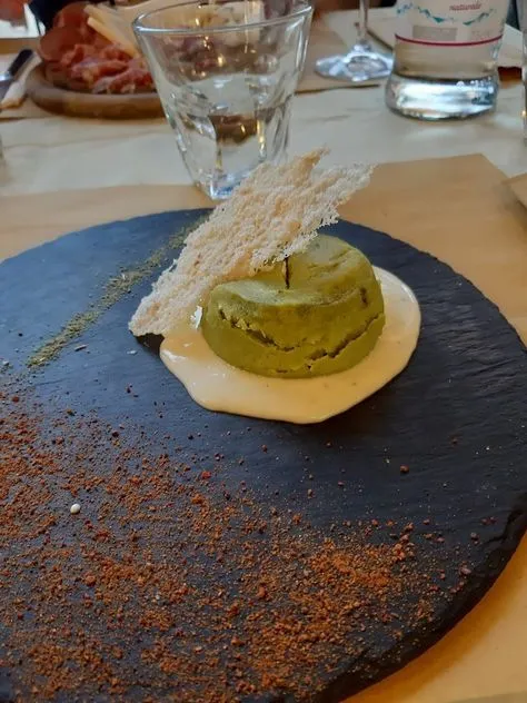 Imperia - Food & Drink - Take away_Andalo_slider_image_2