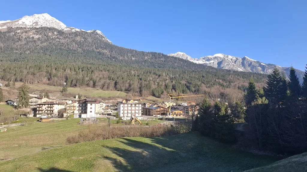 Dimitris Amaxopoulos_Pier - Hotel_Andalo_review