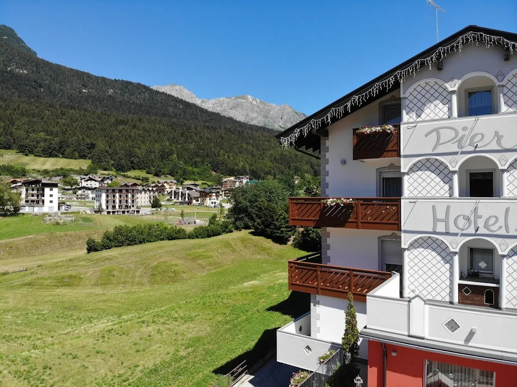 Pier - Hotel_Andalo_slider_image_1