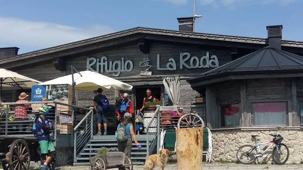 Snow bar_Andalo_slider_image_1