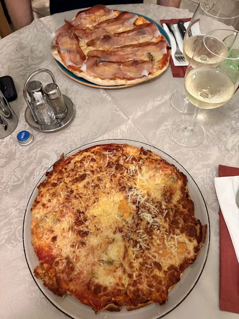 Joanna Ja_Ristorante Pizzeria Alpino Breguzzo_Breguzzo_review