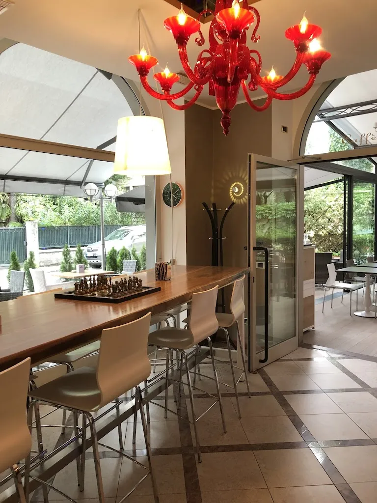 Viennese Restaurant - Cafe restaurant in Bolognano-Vignole