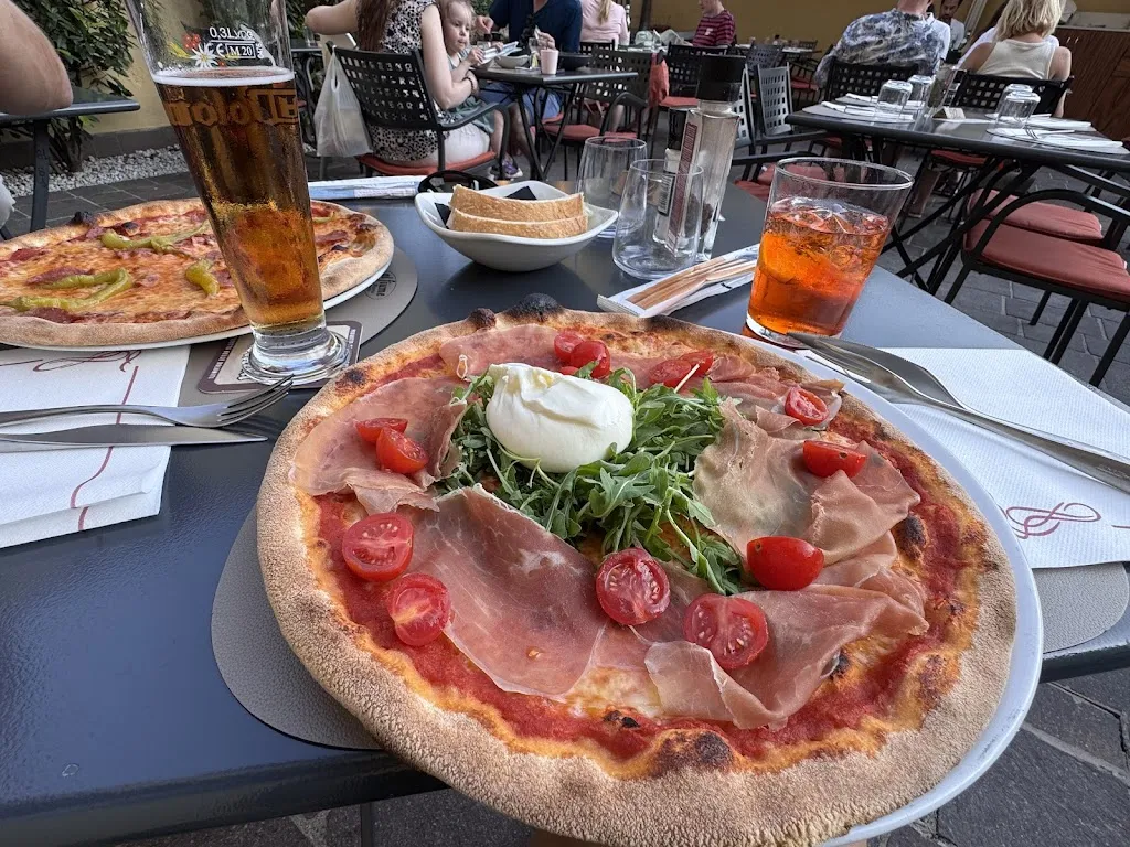 Pizzeria Ristorante al Fiume_Bolognano-Vignole_slider_image_3