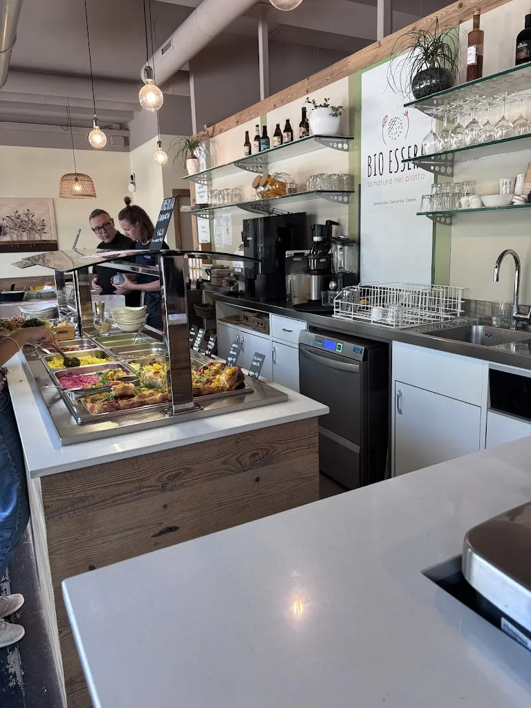 Aleksandra Jędrzejewska_BioEssere Café&Bistrot veg & vegan_Bolognano-Vignole_recensione