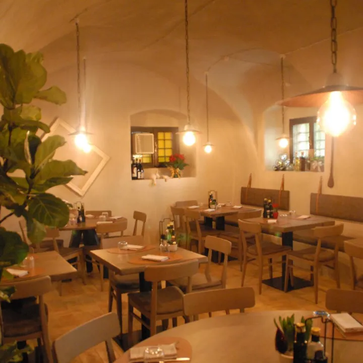 Steakhouse Alla Grotta Ristorante restaurant in Bolognano-Vignole