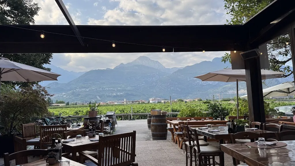 Steakhouse Alla Grotta Ristorante_Bolognano-Vignole_slider_image_3