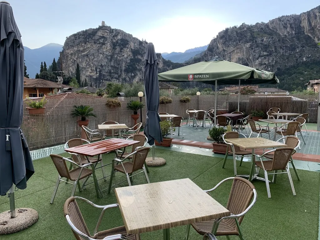 Sawadee_Bolognano-Vignole_slider_image_1