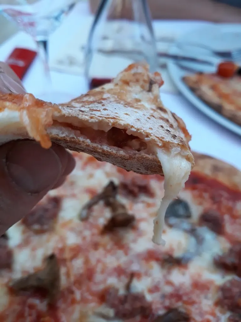 Phil Jopson_Villa Giara Ristorante Pizzeria Grill_Bolognano-Vignole_avis