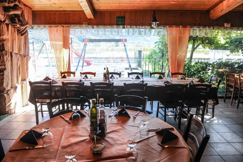 Villa Giara Ristorante Pizzeria Grill restaurant in Bolognano-Vignole