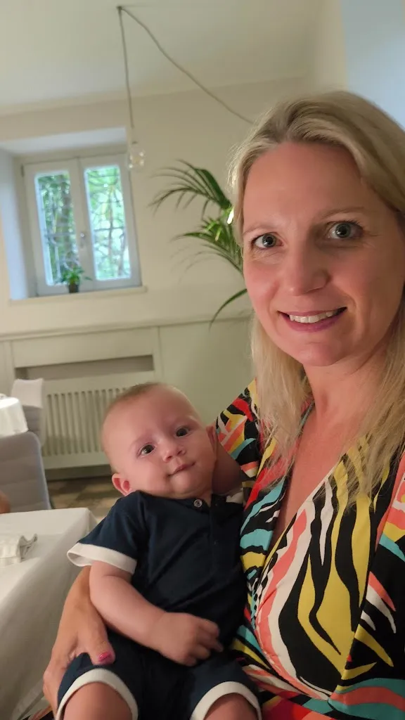 Vitis Lounge Winery_Bolognano-Vignole_slider_image_2