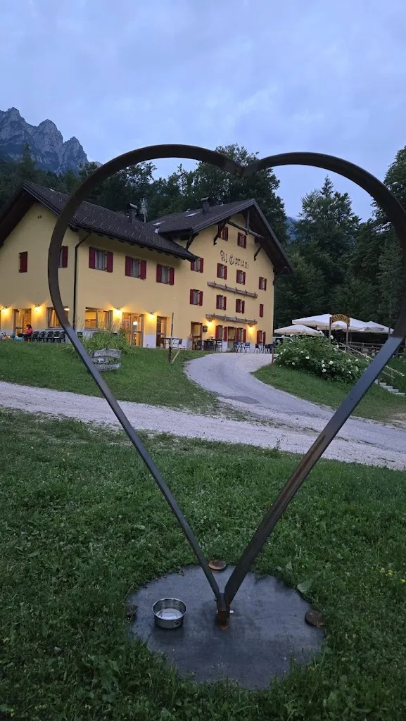 Silvia Dal Corso_Garnì Sella al Cipriani_Borgo Valsugana_review