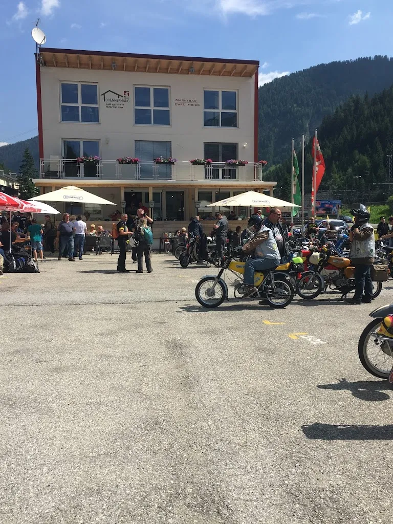 Marktbar Restaurant_Brennero - Brenner_slider_image_3