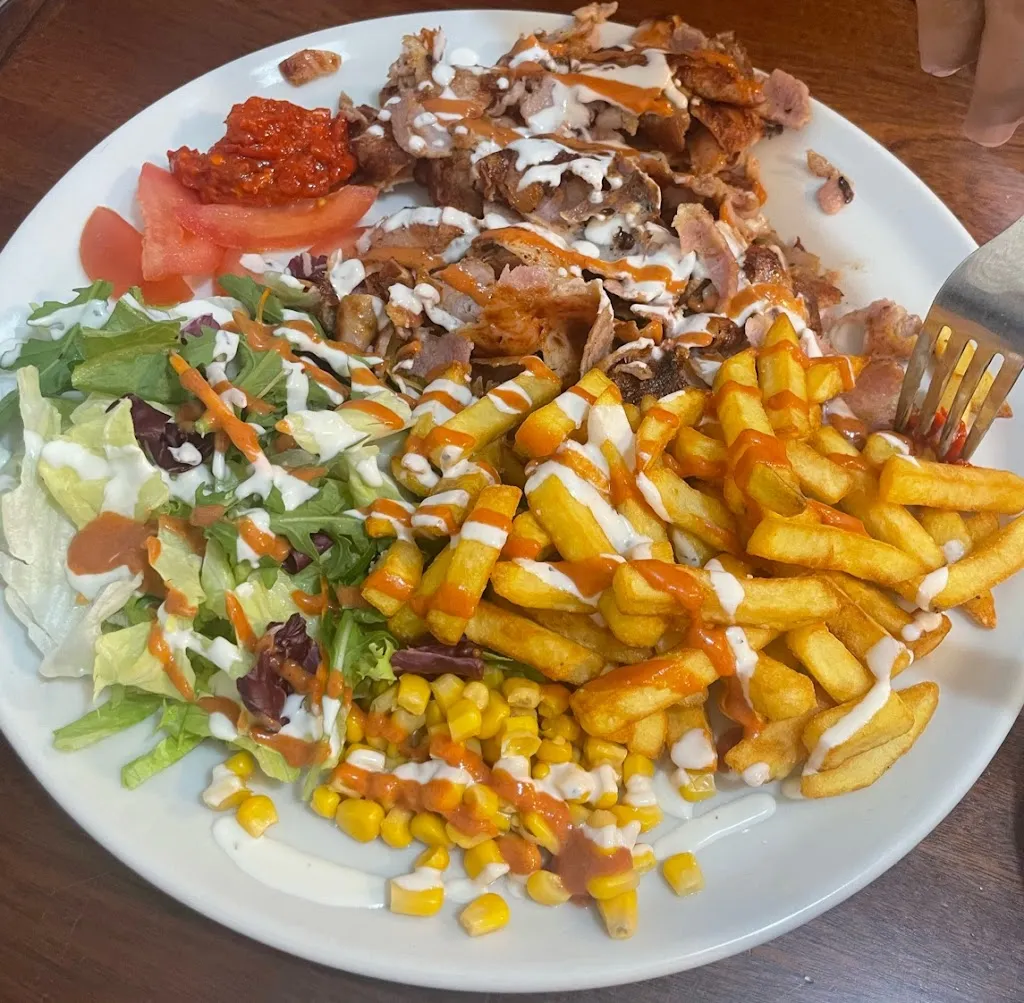 Garda Pasta Pizza Kebab....Caffe_Brennero - Brenner_slider_image_2