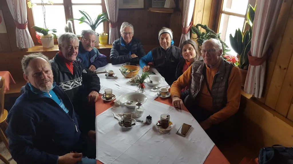 Toni Ortner_Rifugio Genziana Zirago_Brennero - Brenner_review