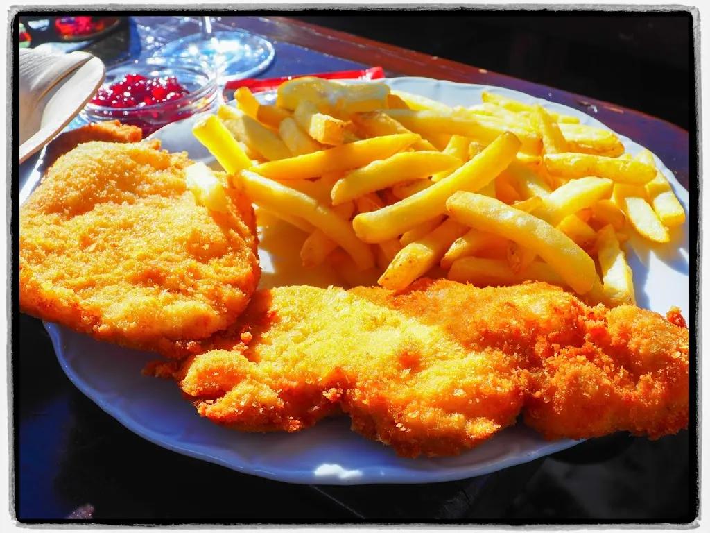 Fabrizio Venturi_Pfeifer Huisele_Brennero - Brenner_review