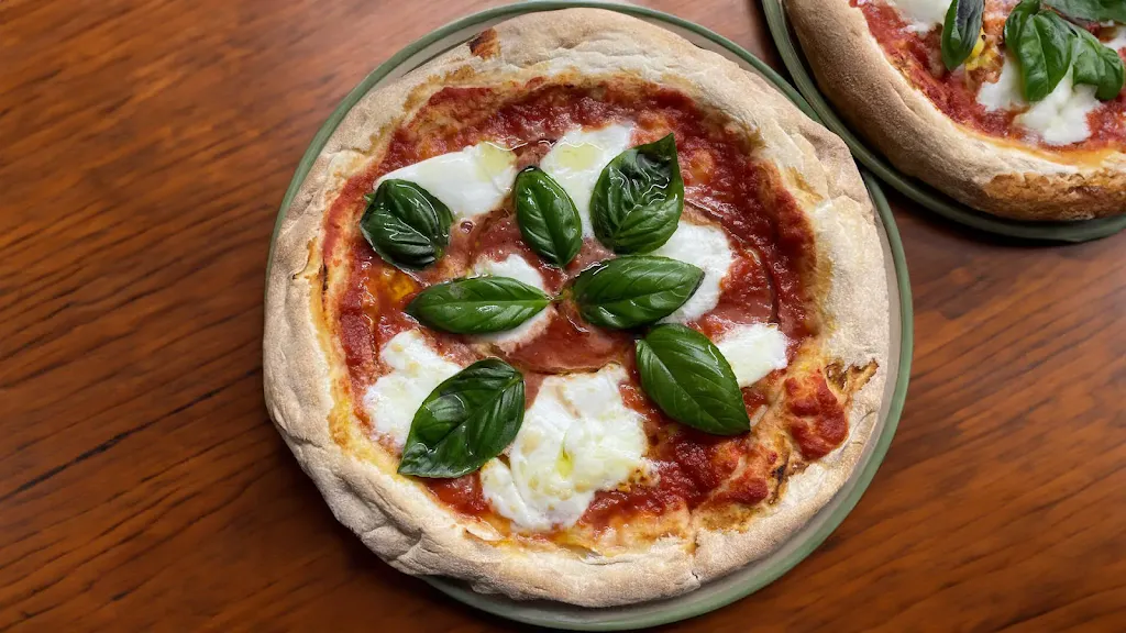 Bar trattoria pizzeria Veneri_Bronzolo_slider_image_2